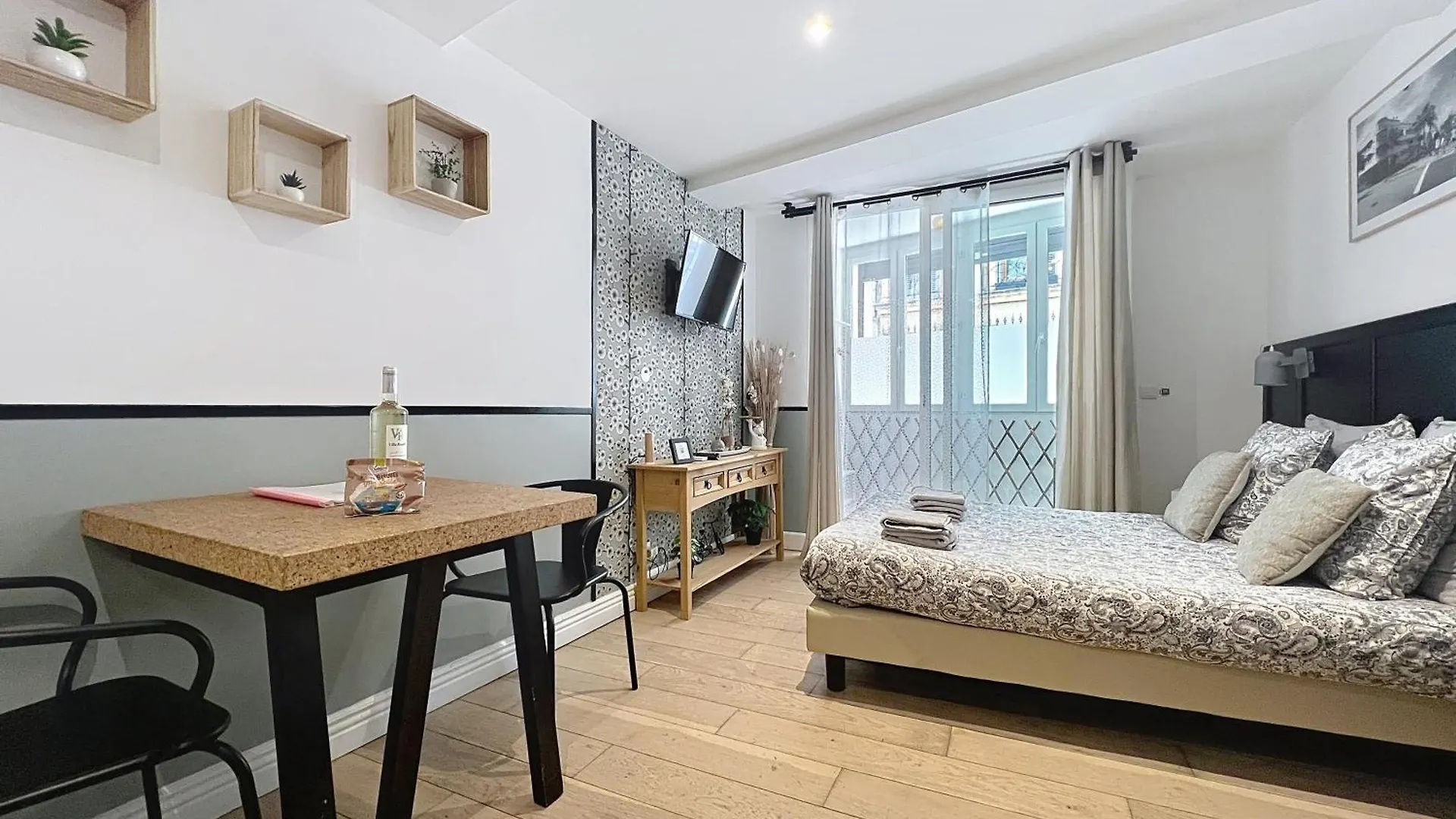 Lou Pitchoun Apartment Aix-en-Provence France