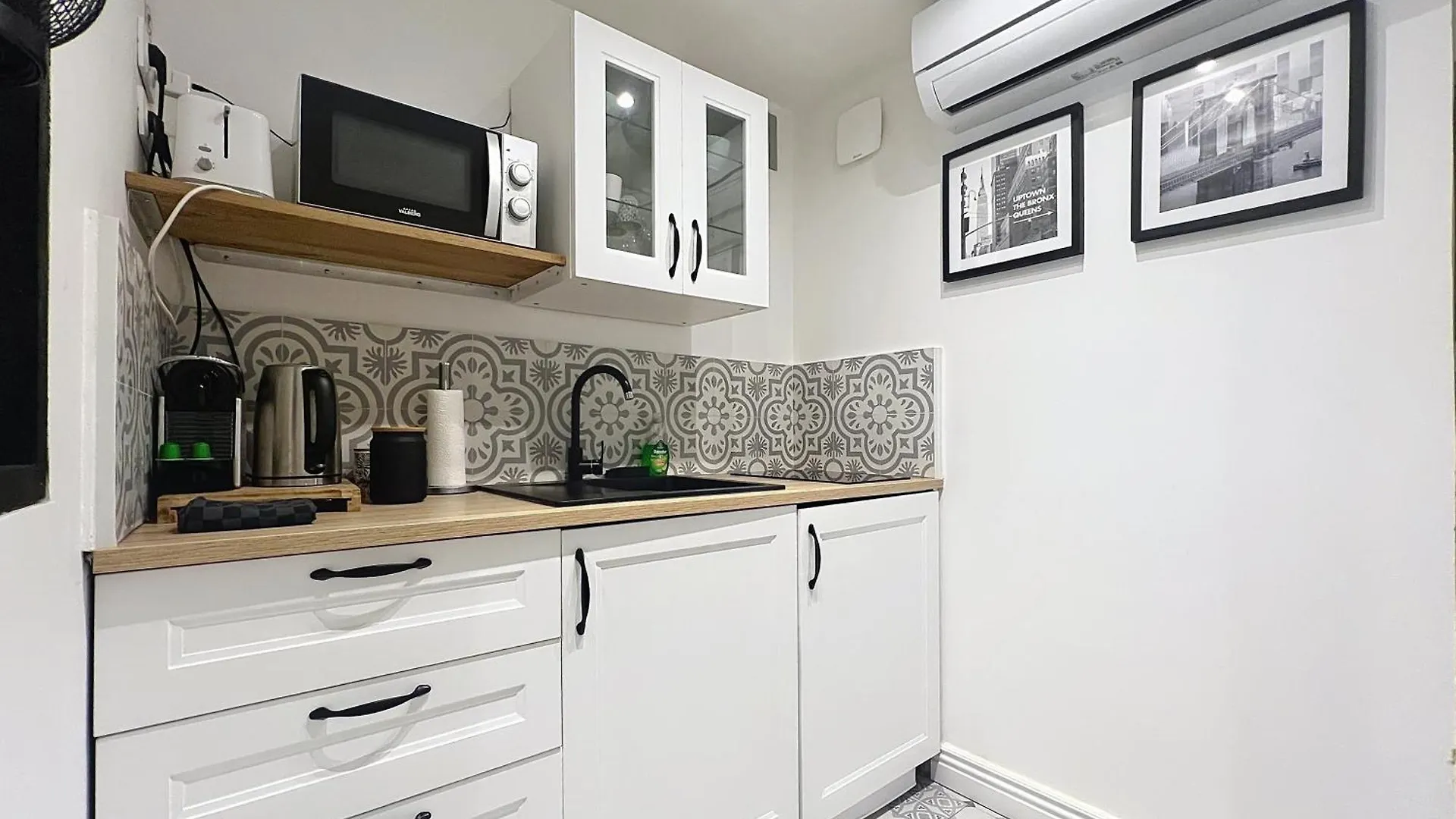 Lou Pitchoun Apartment Aix-en-Provence 0*,  France